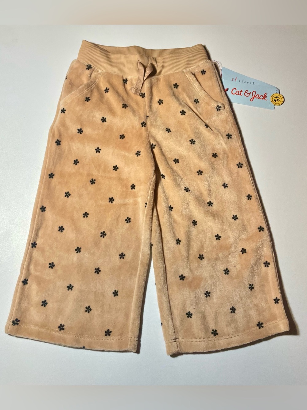 NWT Cat & Jack Toddler Girls Fuzzy Pocket Flare Pants Sand Brown Flower Print 2T